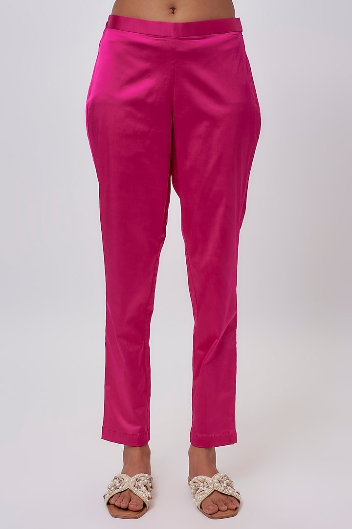 Fuschia Pink Kora Silk Bandhani Printed & Embroidered Kurta Set by Prisha's at Pernia's Pop Up Shop