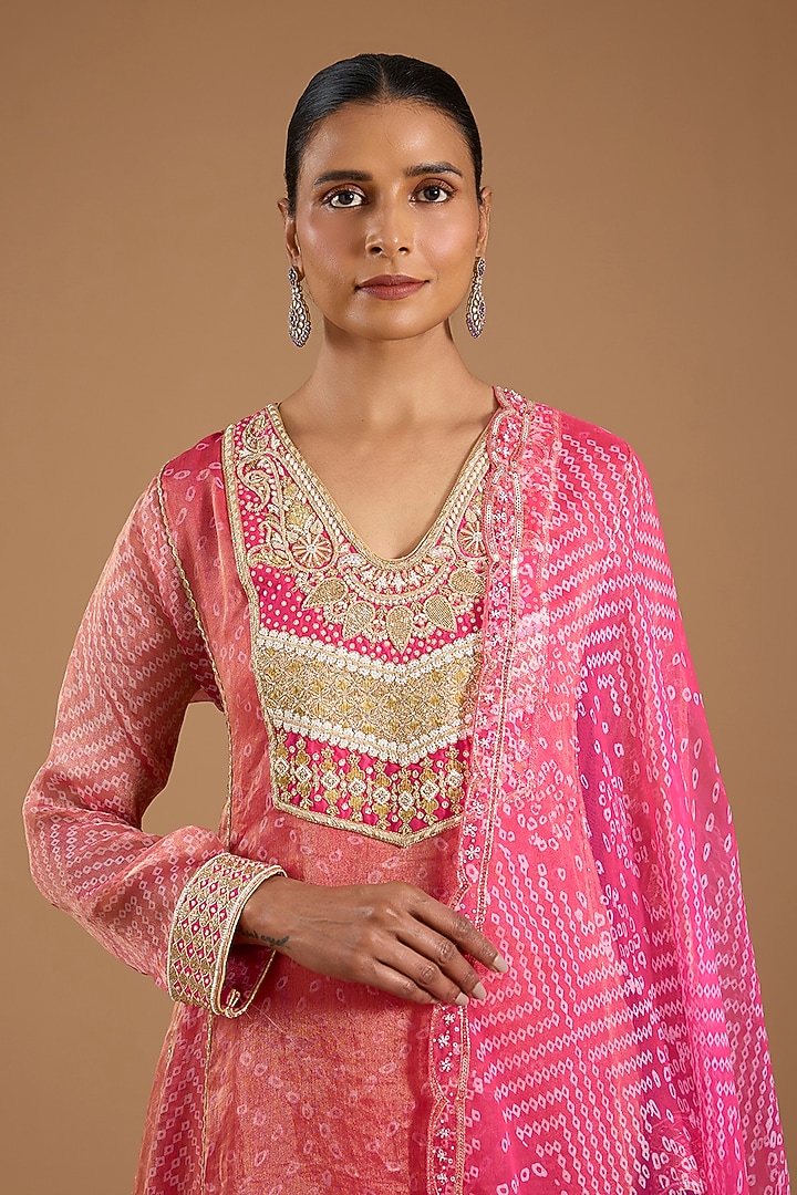 Magenta Tissue Organza Printed & Embroidered Kurta Set by Prisha's at Pernia's Pop Up Shop