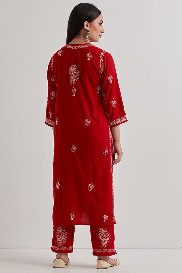Red Cotton Chikankari Embroidered Kurta Set by Priya chaudhary at Pernia's Pop Up Shop