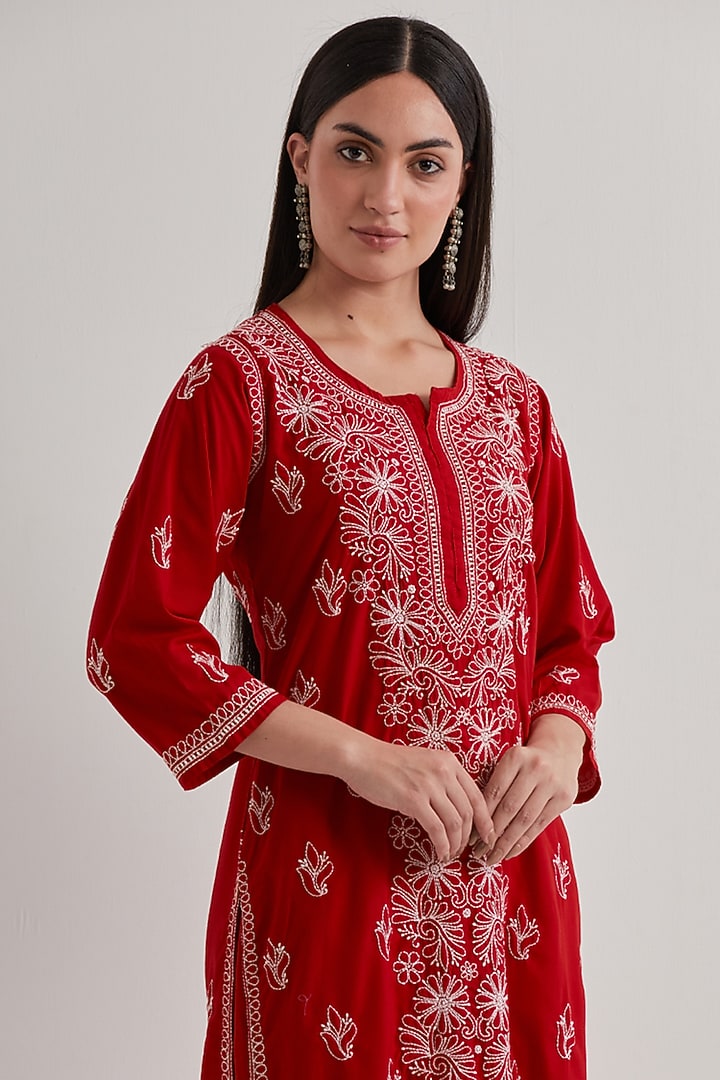 Red Cotton Chikankari Embroidered Kurta Set by Priya chaudhary at Pernia's Pop Up Shop