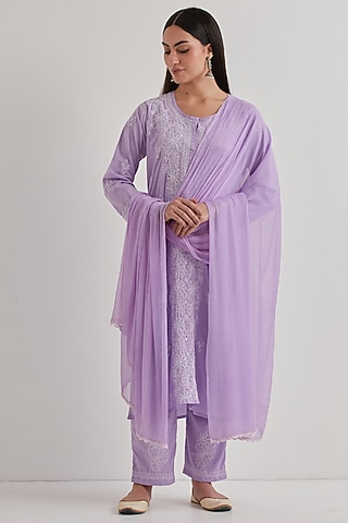 Purple Cotton Chikankari Embroidered Kurta Set by Priya chaudhary