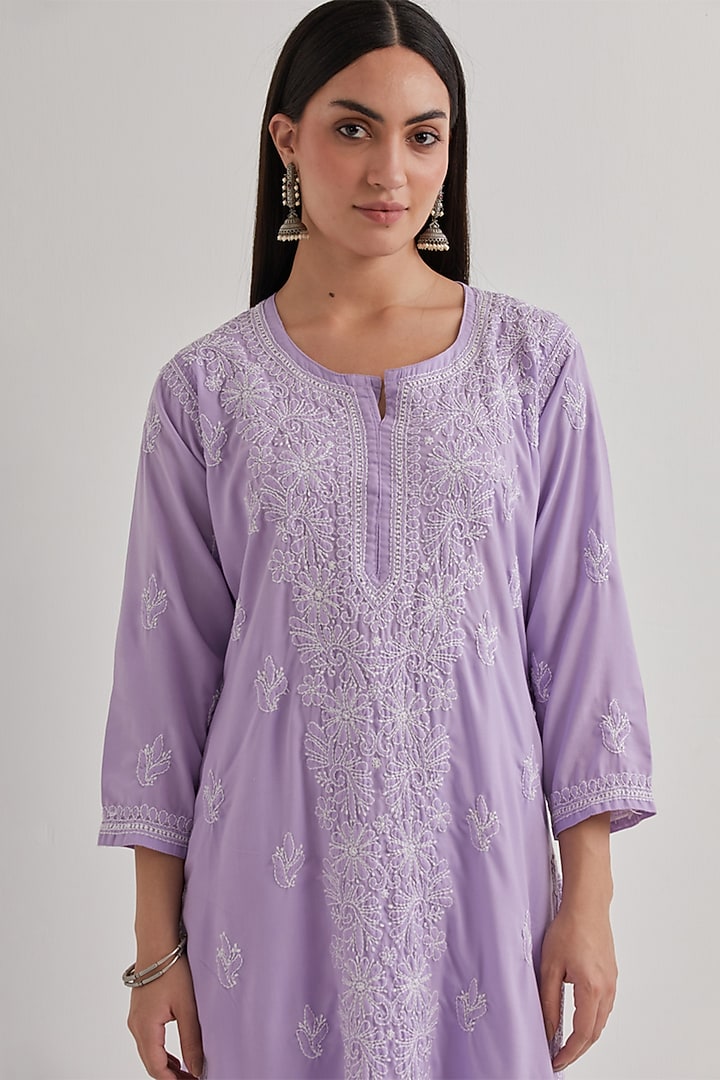 Purple Cotton Chikankari Embroidered Kurta Set by Priya chaudhary at Pernia's Pop Up Shop