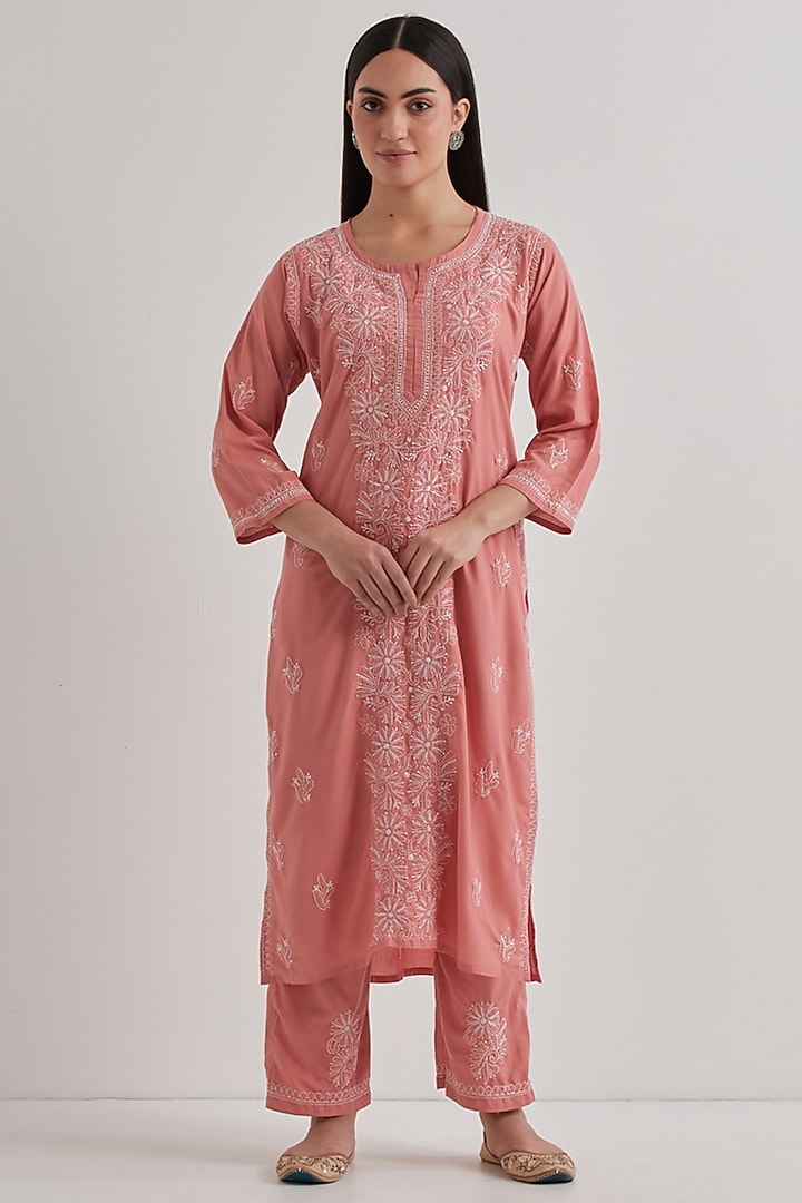 Pink Cotton Chikankari Embroidered Kurta Set by Priya chaudhary at Pernia's Pop Up Shop