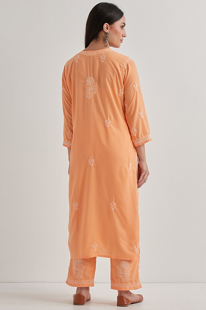 Peach Cotton Chikankari Embroidered Kurta Set by Priya chaudhary at Pernia's Pop Up Shop