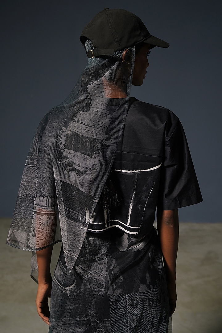 Black Net Digital Printed Party Wear Saree by Priyanca Khanna at Pernia's Pop Up Shop
