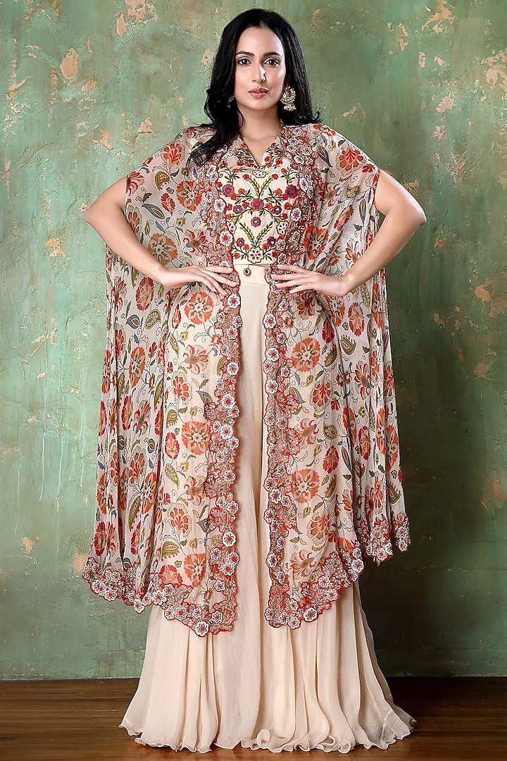 Multi-Colored Printed Cape Set by PREETI JHAWAR at Pernia's Pop Up Shop