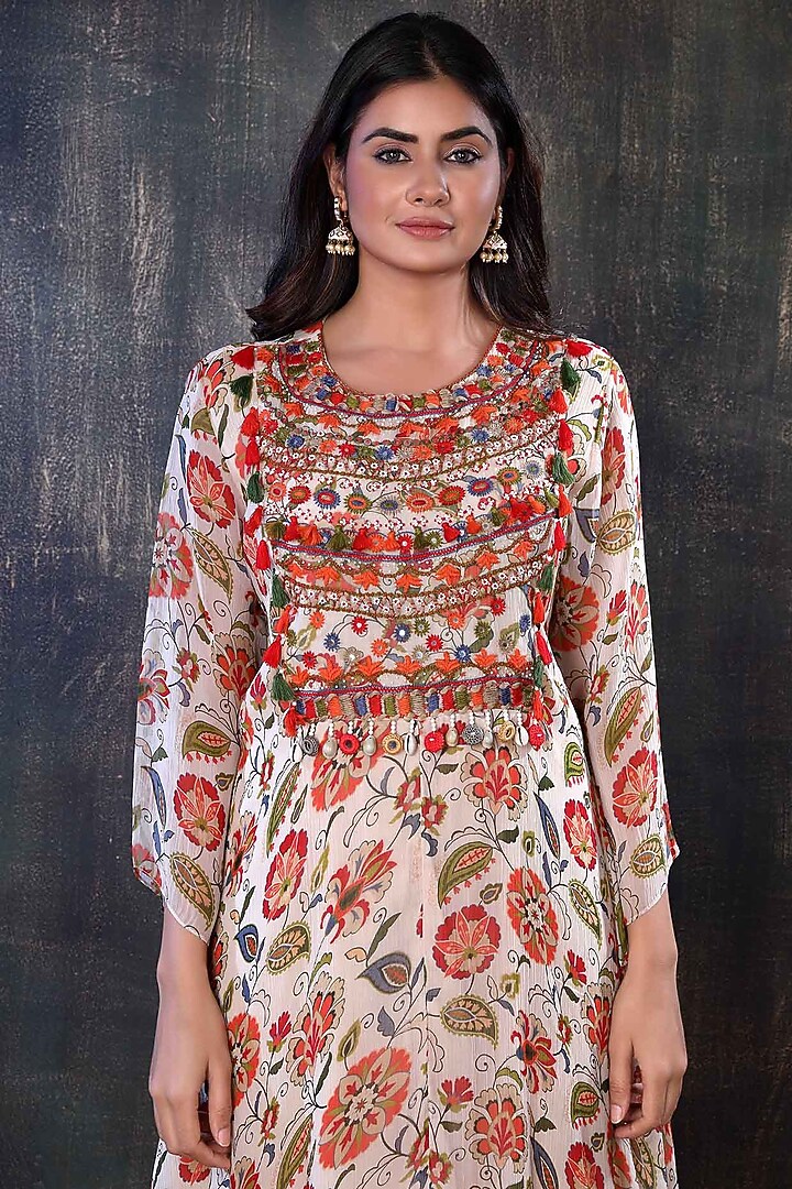 Multi-Colored Floral Printed Kurta Set by PREETI JHAWAR at Pernia's Pop Up Shop