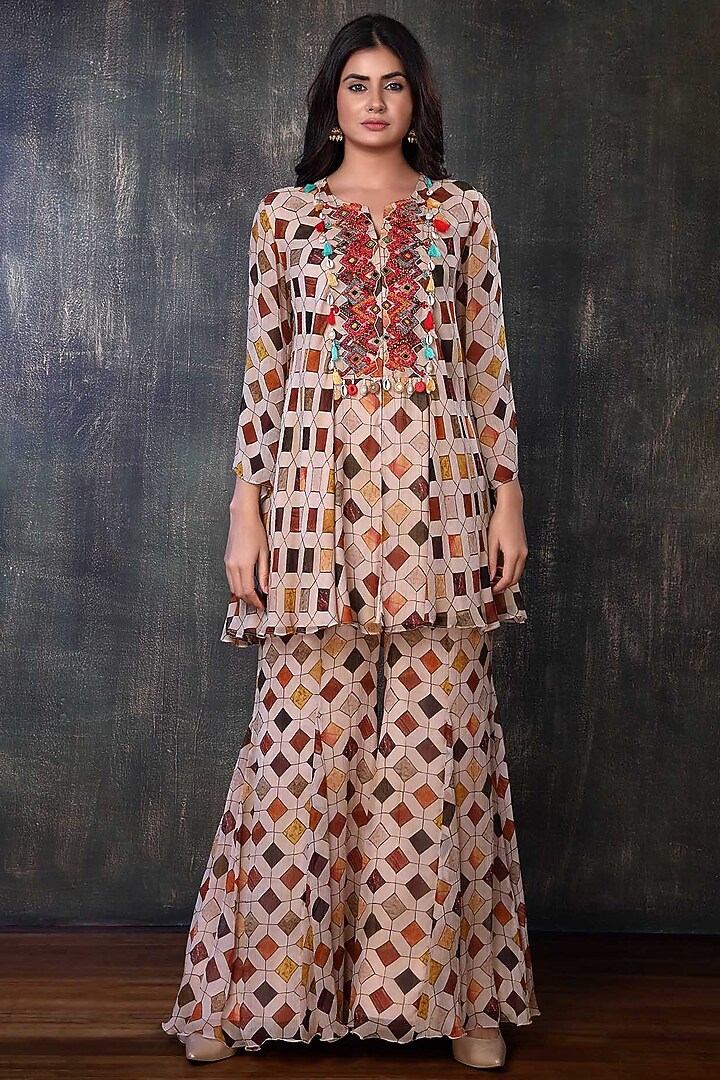 Multi-Colored Printed Kurta Set by PREETI JHAWAR at Pernia's Pop Up Shop