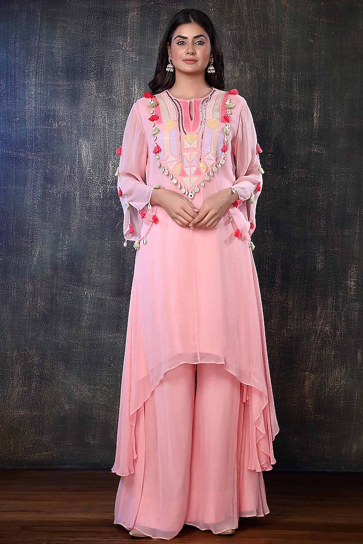 Blush Pink Chiffon Kurta Set by PREETI JHAWAR at Pernia's Pop Up Shop