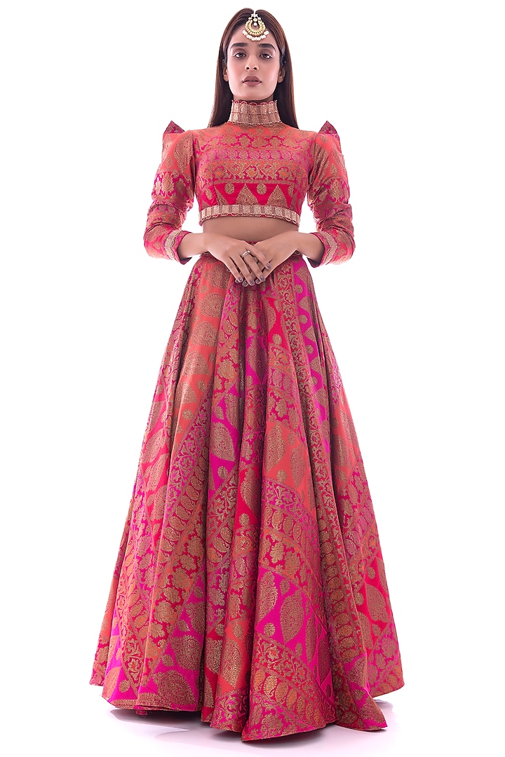 Magenta Embellished Wedding Lehenga Set by Pooja Rajpal Jaggi at Pernia's Pop Up Shop