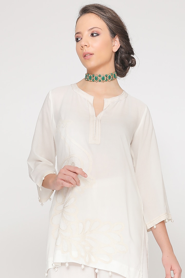 White Embroidered Co-Ord Set by Pooja Rajpal Jaggi at Pernia's Pop Up Shop