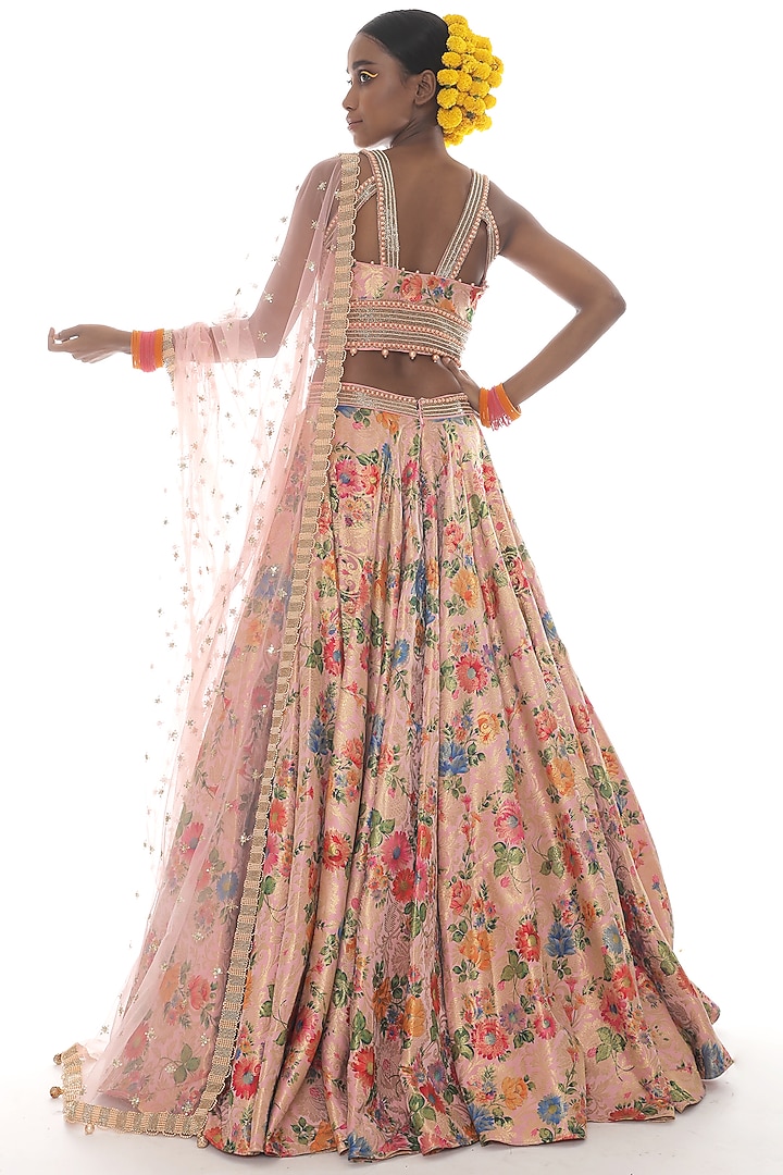 Pink Embroidered Wedding Lehenga Set by Pooja Rajpal Jaggi at Pernia's Pop Up Shop
