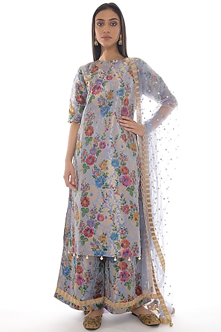 Blue Embroidered Kurta Set by Pooja Rajpal Jaggi