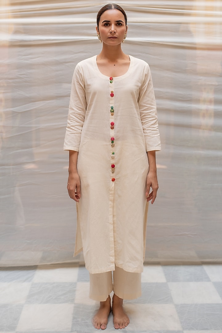 Ivory Khadi Cotton Kurta Set by Priyanka Raajiv