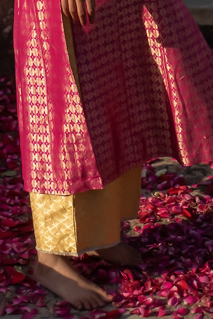 Pink Brocade Kalidar Kurta Set by Priyanka Raajiv at Pernia's Pop Up Shop
