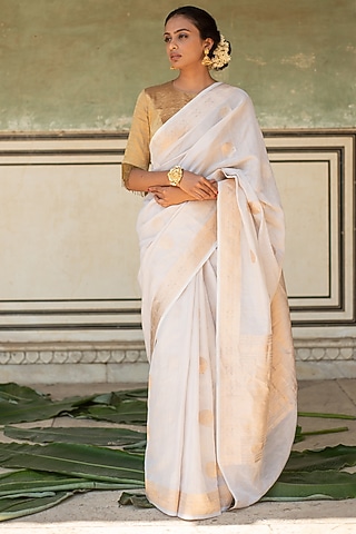Ivory Silk Banarasi Saree Set by Priyanka Raajiv