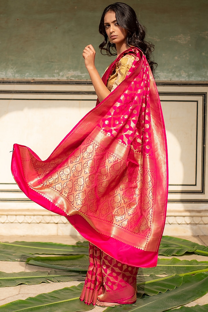 Pink Silk Banarasi Wedding Saree Set by Priyanka Raajiv at Pernia's Pop Up Shop