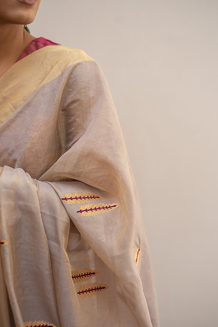 Silver & Gold Chanderi Tissue Silk Party Wear Saree Set by Priyanka Raajiv at Pernia's Pop Up Shop