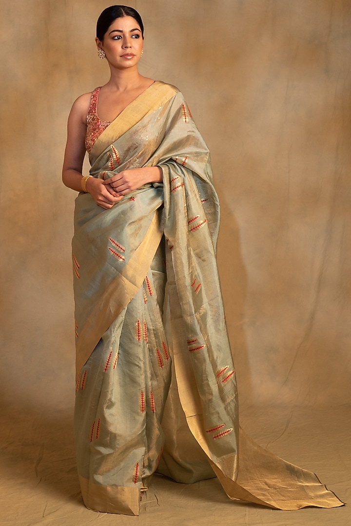 Green & Gold Silk Chanderi Tissue Handwoven Party Wear Saree by Priyanka Raajiv at Pernia's Pop Up Shop