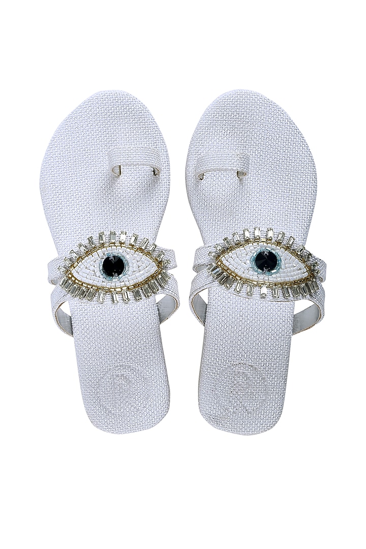 White Faux Leather Kolhapuri Flats For Girls by Preet Kaur-Kids at Pernia's Pop Up Shop