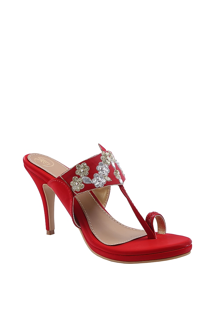 Red Embroidered Kolhapuris by Preet Kaur at Pernia's Pop Up Shop