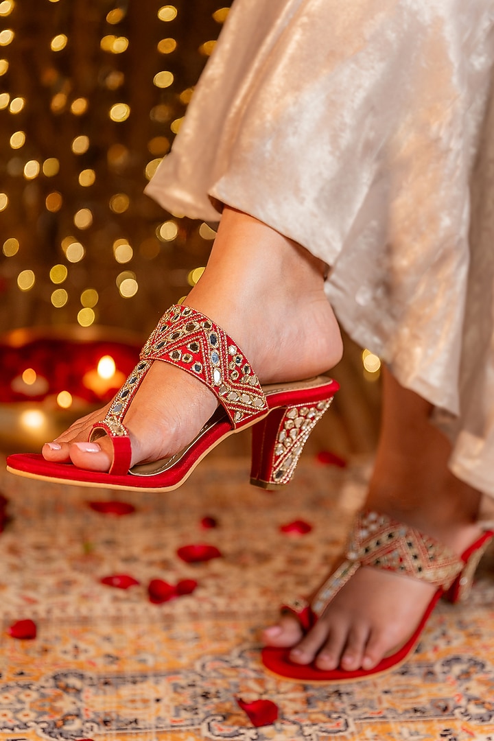 Red Raw Silk Mirror Work Kolhapuri Heels by Preet Kaur at Pernia's Pop Up Shop