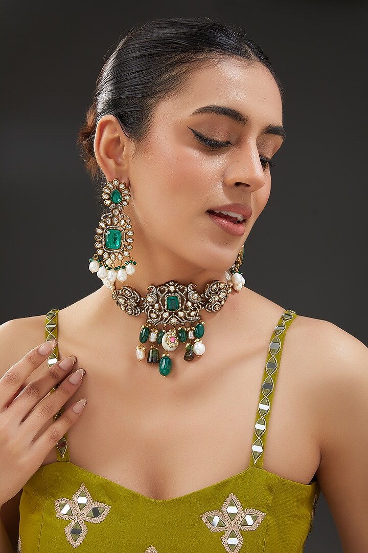 Gold Finish Kundan Polki & Green Onyx Choker Necklace Set by Preeti Mohan at Pernia's Pop Up Shop