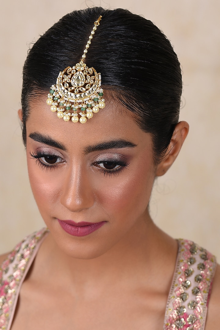 Gold Finish Kundan Polki Mayuki Maangtikka by Preeti Mohan at Pernia's Pop Up Shop
