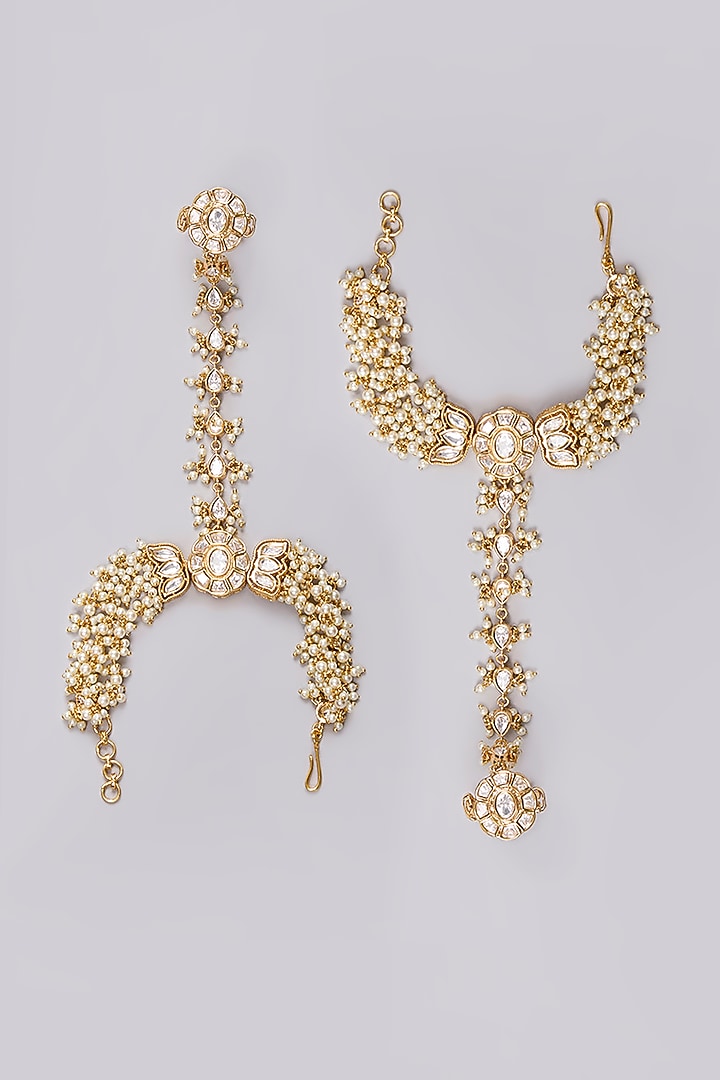 Gold Finish White Kundan Polki Haathphool (Set Of 2) by Preeti Mohan at Pernia's Pop Up Shop