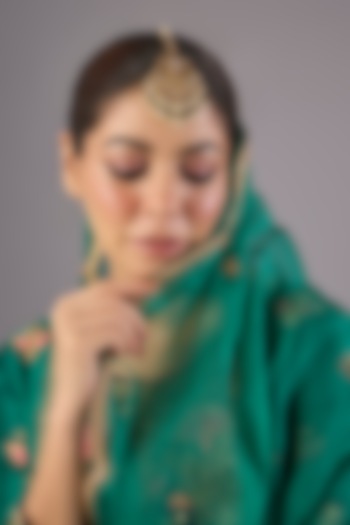 Antique Gold Finish Kundan Polki Maangtikka by Preeti Mohan at Pernia's Pop Up Shop