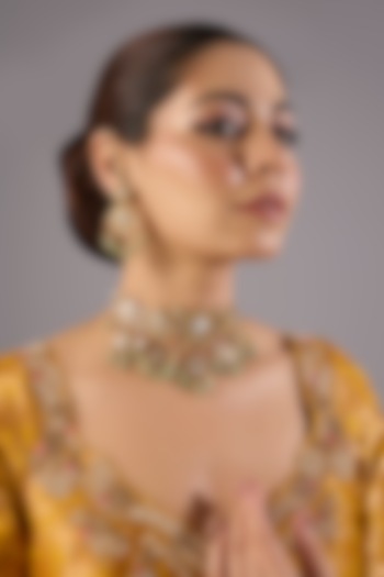 Antique Gold Finish Kundan Polki & Pearl Necklace Set by Preeti Mohan at Pernia's Pop Up Shop
