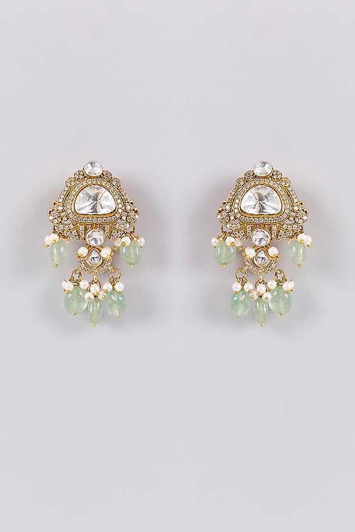Antique Gold Finish Kundan Polki & Pearl Necklace Set by Preeti Mohan at Pernia's Pop Up Shop