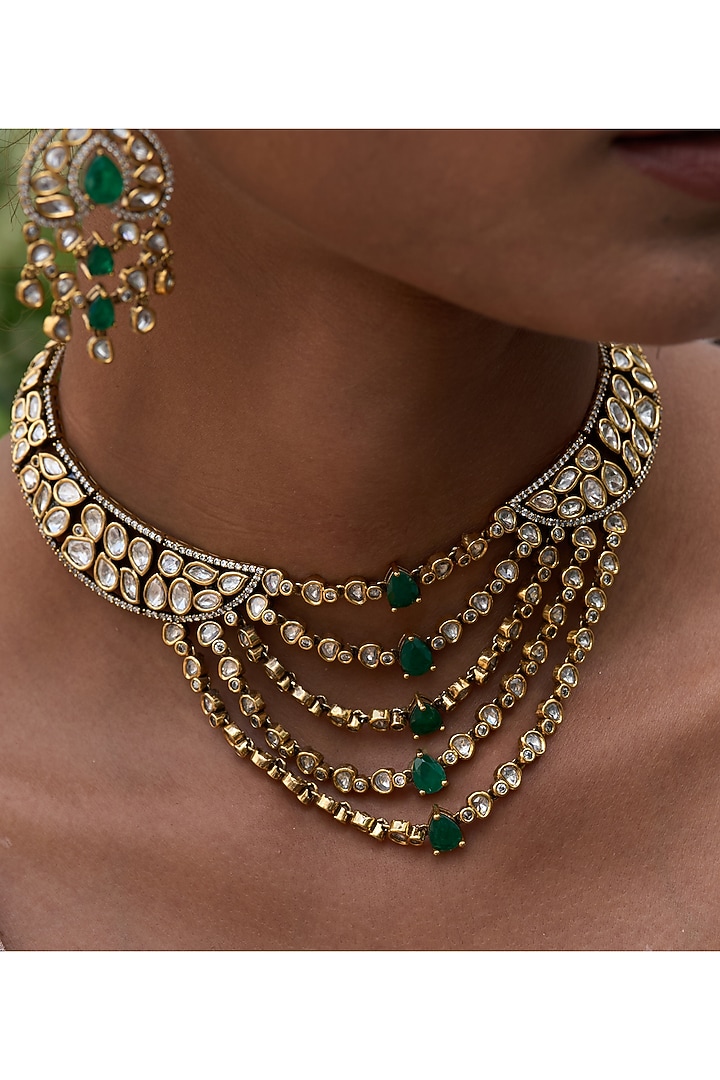 Antique Gold Finish Green Kundan Polki Necklace Set by Preeti Mohan at Pernia's Pop Up Shop