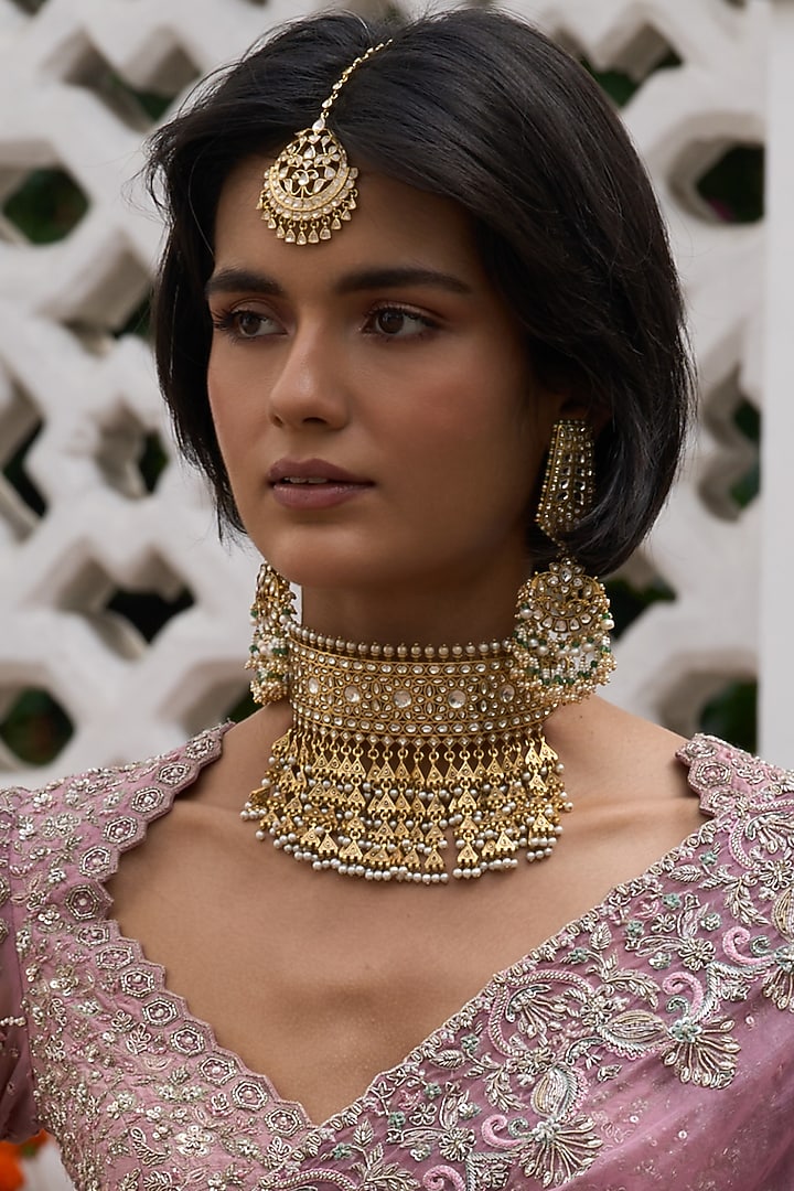 Gold Finish Kundan Polki Choker Necklace by Preeti Mohan at Pernia's Pop Up Shop