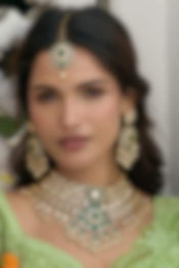 Antique Gold Finish Green Zircon Necklace Set by Preeti Mohan at Pernia's Pop Up Shop