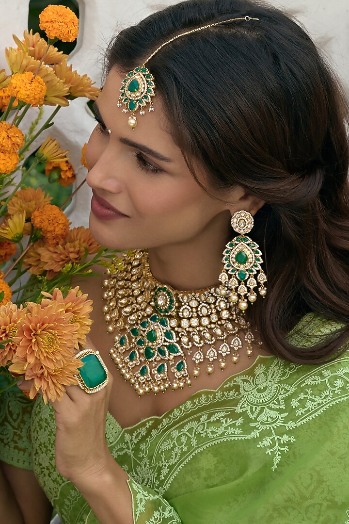 Antique Gold Finish Green Zircon Necklace Set by Preeti Mohan at Pernia's Pop Up Shop
