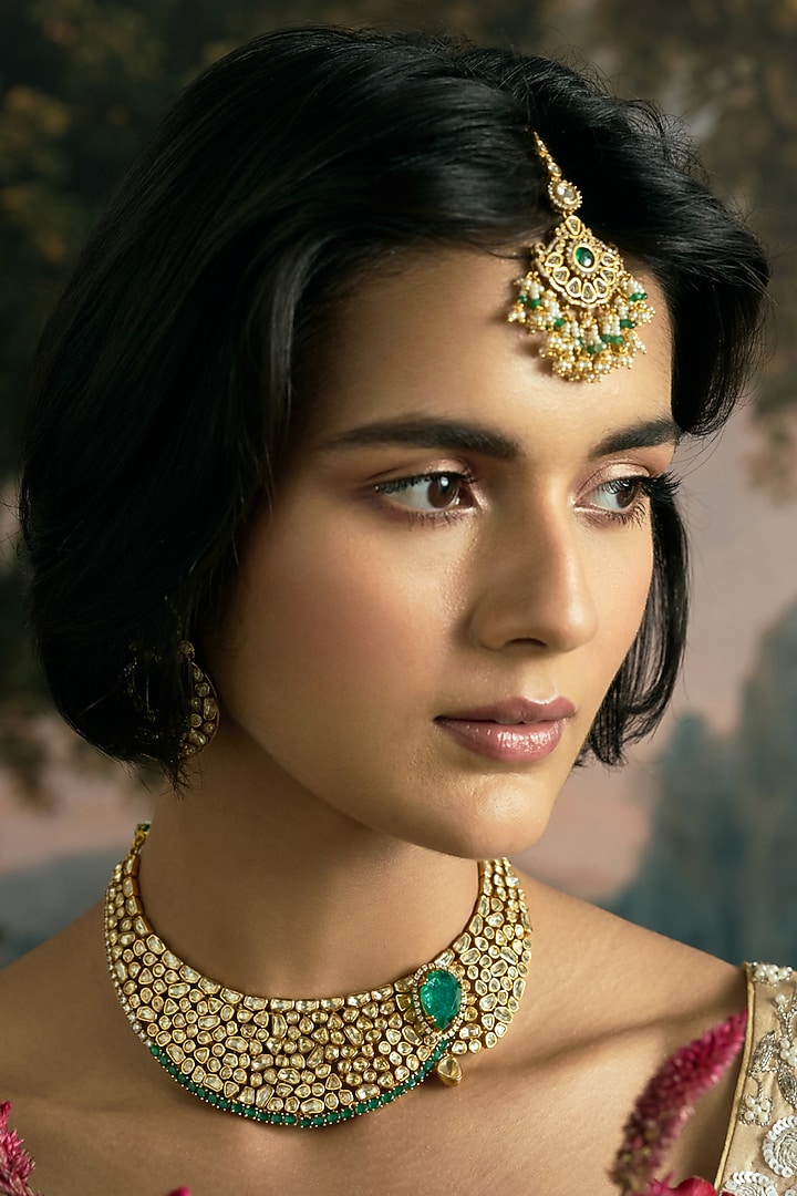 Gold Finish Green Kundan Polki Necklace Set by Preeti Mohan at Pernia's Pop Up Shop