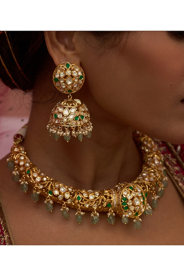 Gold Finish Green Moissanite Hasli Necklace Set by Preeti Mohan at Pernia's Pop Up Shop