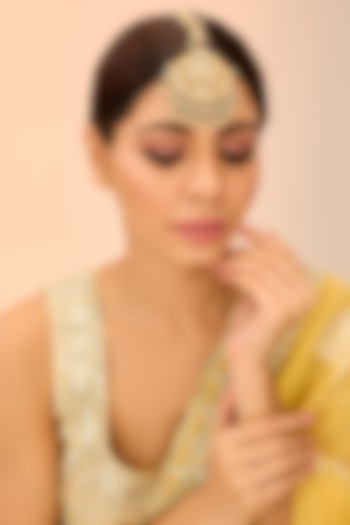 Gold Finish Kundan Polki & Green Onyx Maangtikka by Preeti Mohan at Pernia's Pop Up Shop