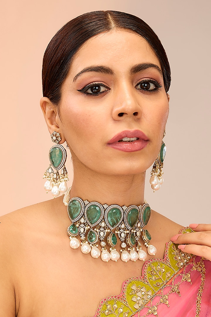 Antique Gold Finish Kundan Polki & Pearl Drop Choker Necklace Set by Preeti Mohan at Pernia's Pop Up Shop