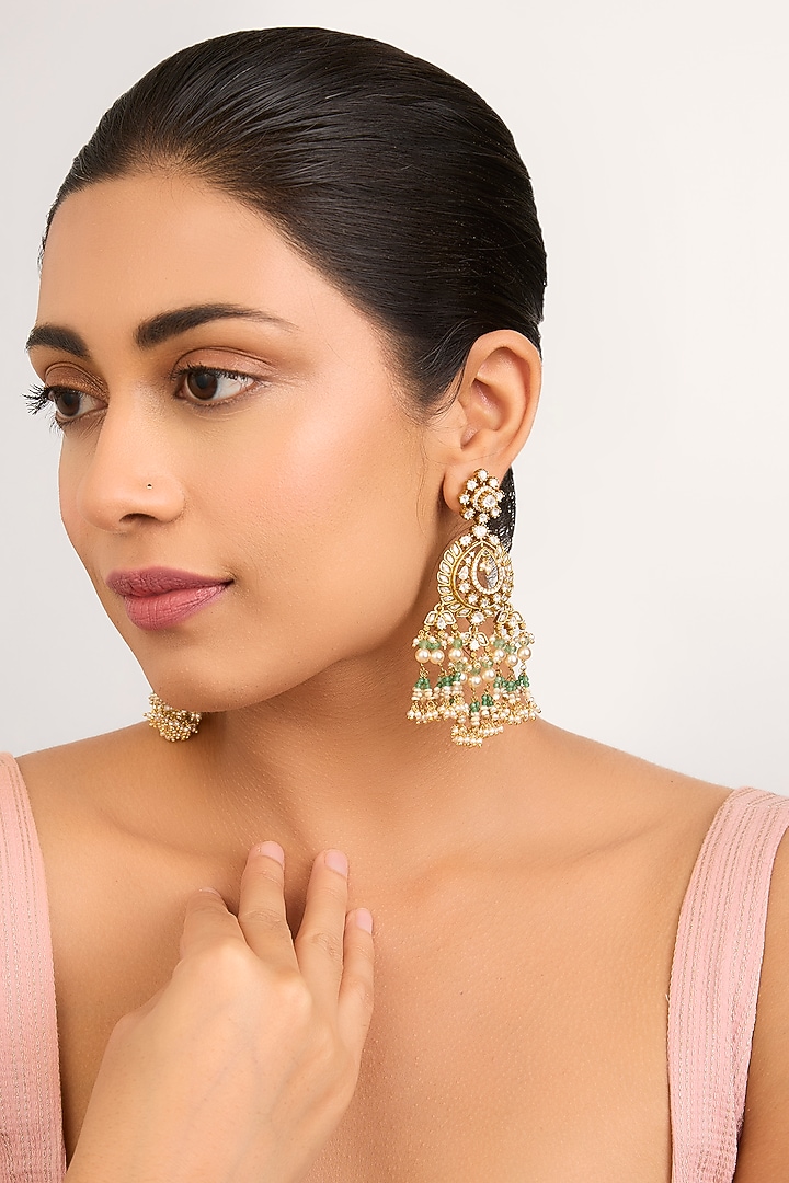 Gold Finish Kundan Polki & Pearl Choker Necklace Set by Preeti Mohan at Pernia's Pop Up Shop