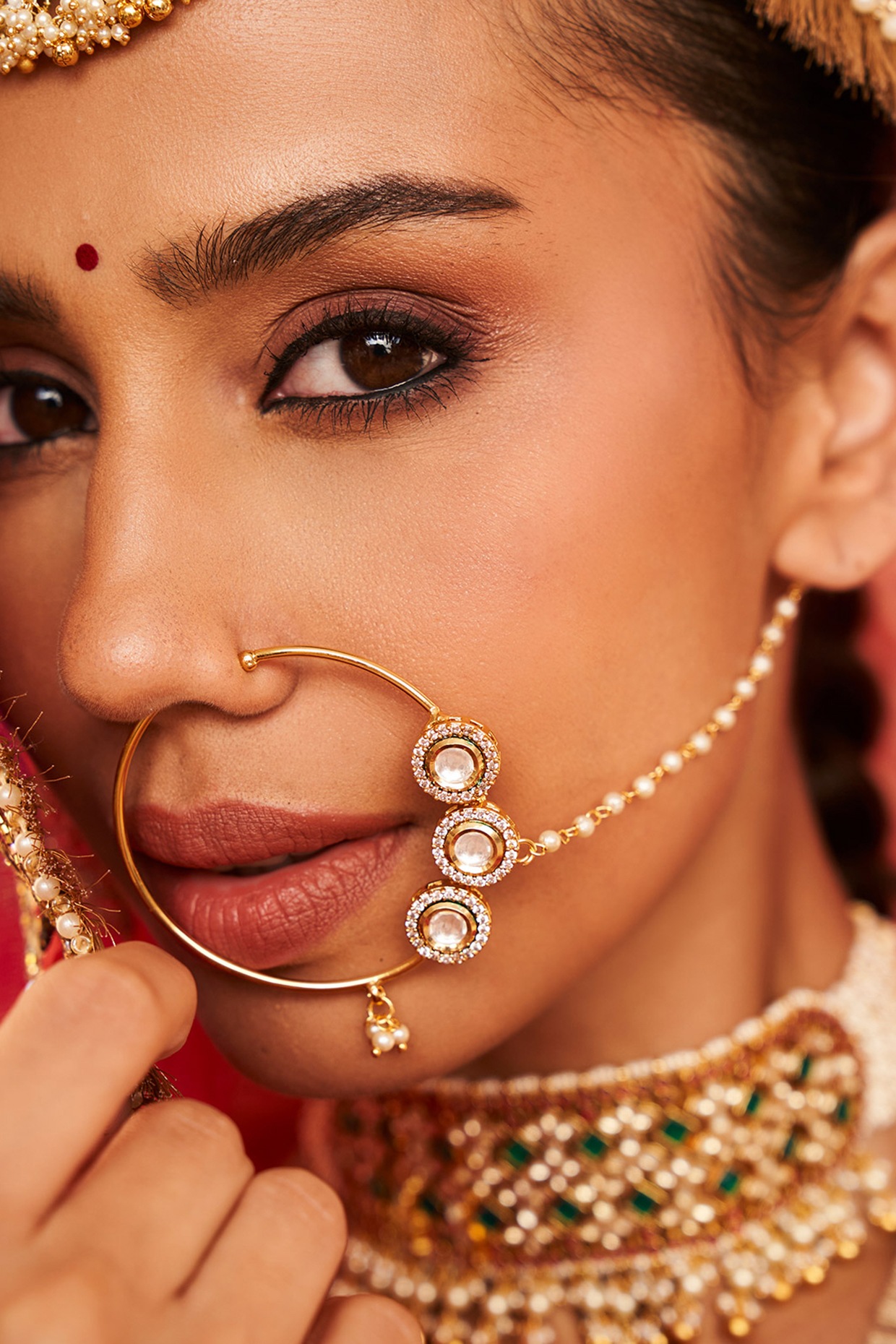 Hyderabadi Bridal Clip Nose Nath Red and White – Jewels By Ayesha