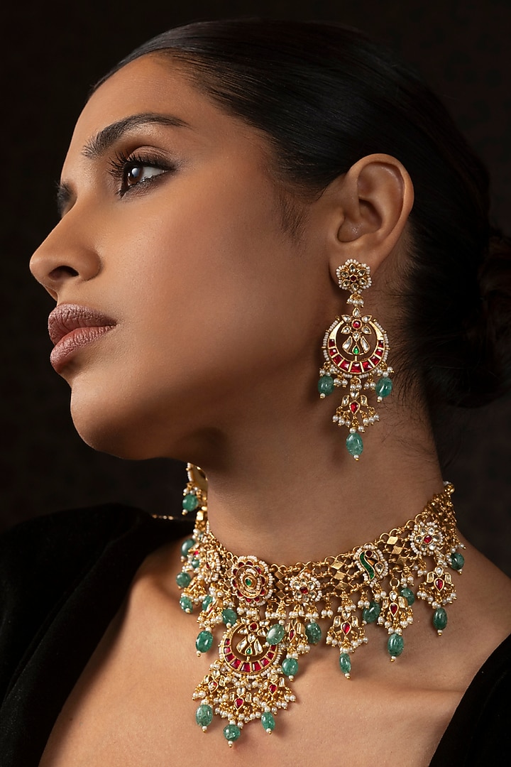 Gold Finish Kundan Polki & Green Onyx Necklace Set by Preeti Mohan at Pernia's Pop Up Shop