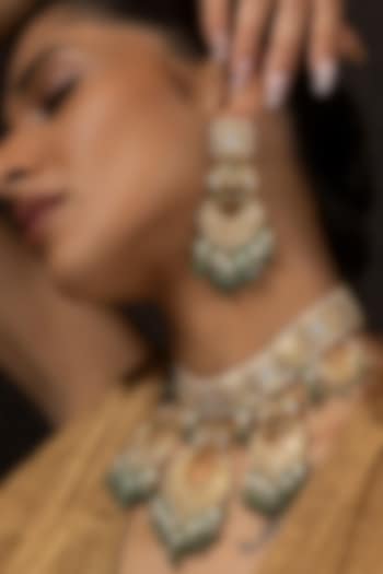 Gold Finish Kundan Polki & Green Onyx Necklace Set by Preeti Mohan at Pernia's Pop Up Shop