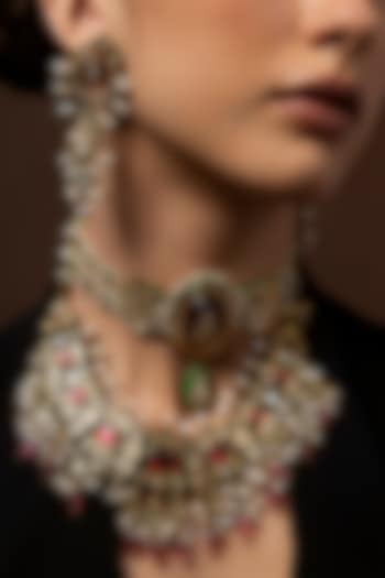 Gold Finish Kundan Polki & Green Onyx Choker Necklace by Preeti Mohan at Pernia's Pop Up Shop