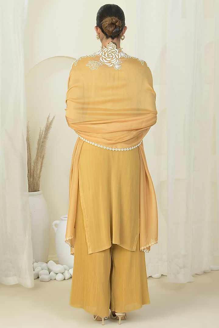 Summer Gold Georgette Viscose & Polyester Kurta Set by Preeti Mehta at Pernia's Pop Up Shop