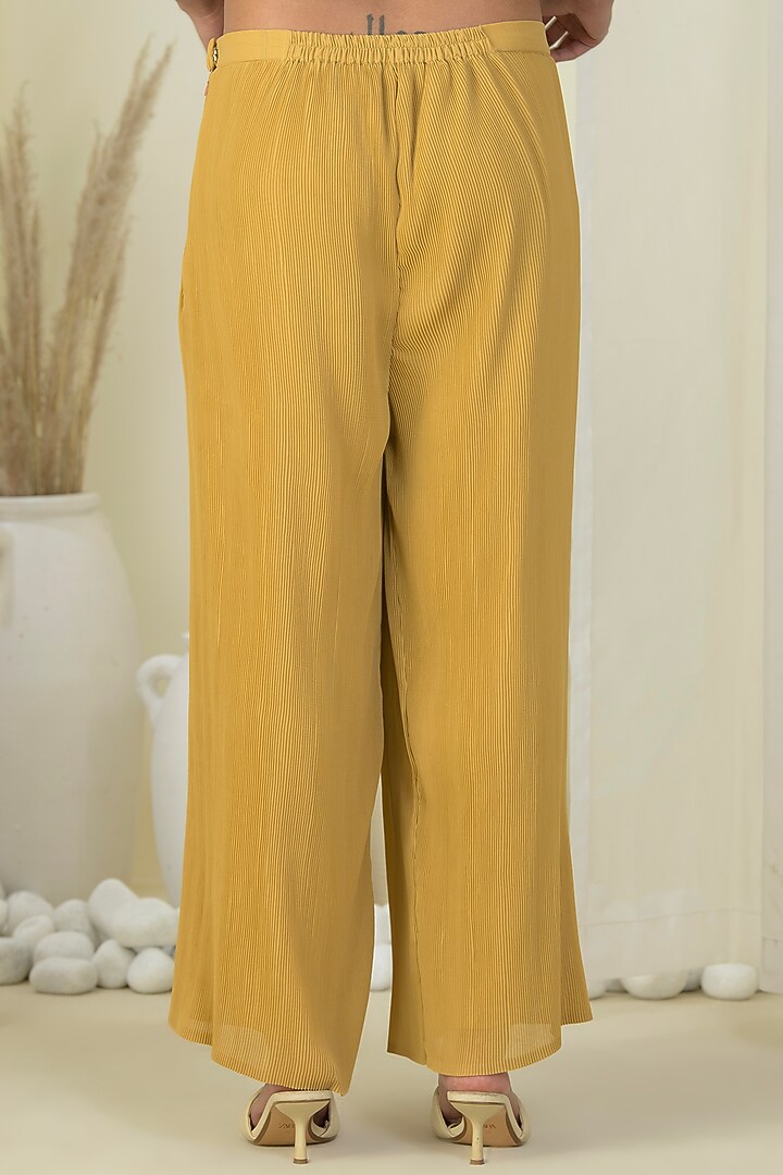 Summer Gold Georgette Viscose & Polyester Kurta Set by Preeti Mehta at Pernia's Pop Up Shop