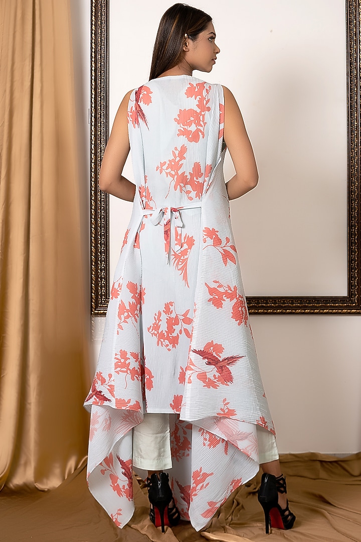 Grey Dola Silk Pant Set With Drape by Preeti mehta at Pernia's Pop Up Shop