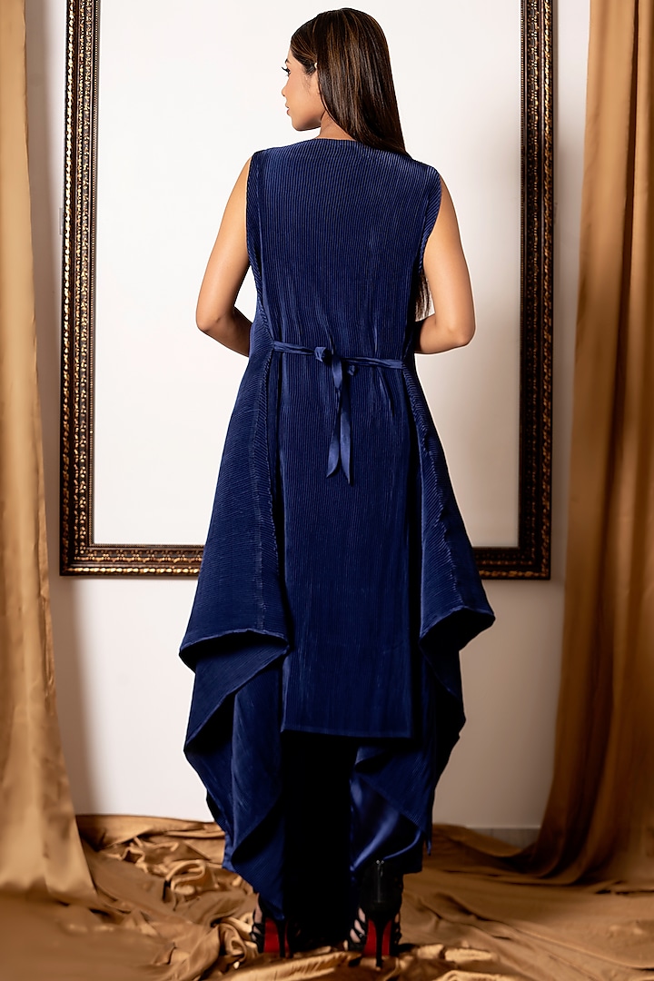 Dark Blue Pleated Satin Tunic Set by Preeti mehta at Pernia's Pop Up Shop
