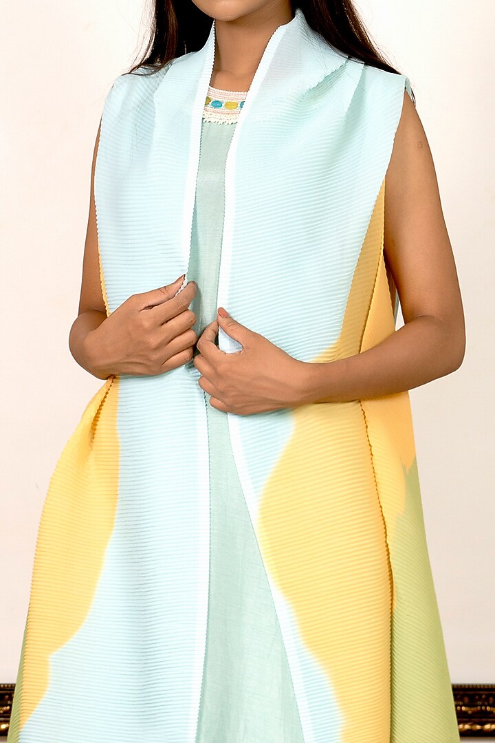 Mint Digital Printed Cape Set by Preeti mehta at Pernia's Pop Up Shop